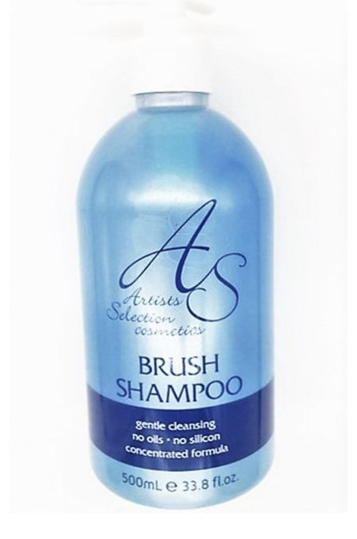 Crown make up Brush Shampoo